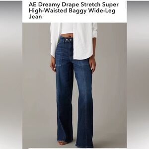 American Eagle Super High Rise Baggy Wide Leg Jeans size 8 long